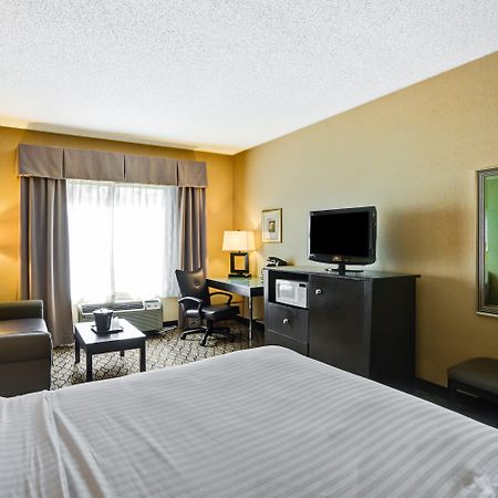 Holiday Inn Express Hotel & Suites Christiansburg By Ihg Dış mekan fotoğraf