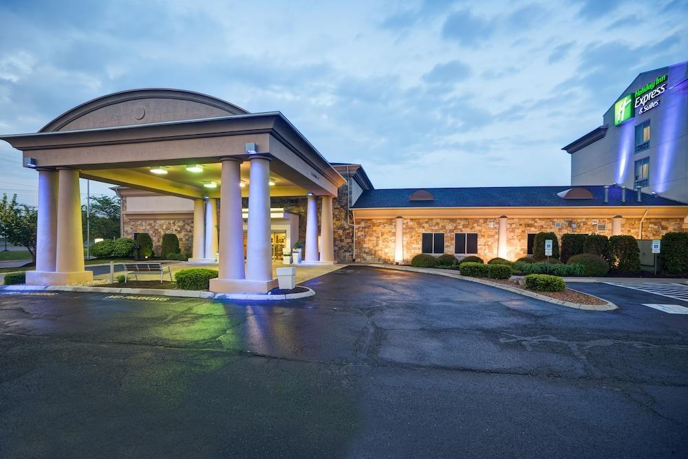 Holiday Inn Express Hotel & Suites Christiansburg By Ihg Dış mekan fotoğraf
